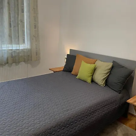 Apartment Park *